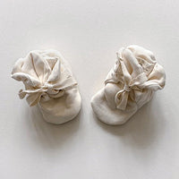 THE STAY-ON BOOTIE - UNDYED