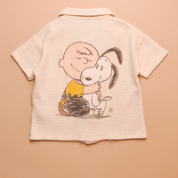 SNOOPY & CHARLIE HUG SHIRT
