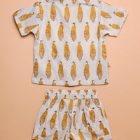 YELLOW TIGERS SET