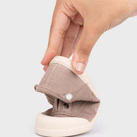 LONA LACELESS SHOE - CACAO