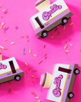 CUPCAKE VAN