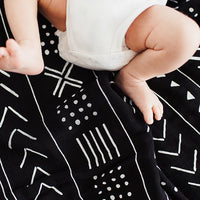 LUXE MUSLIN SWADDLE - BLACK MUDCLOTH