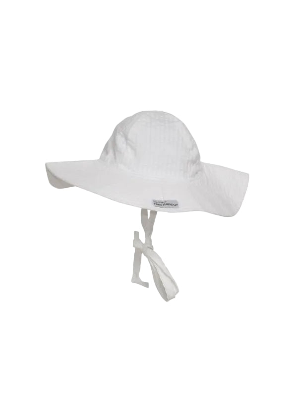 White baby sun hat with wide brim on a white background