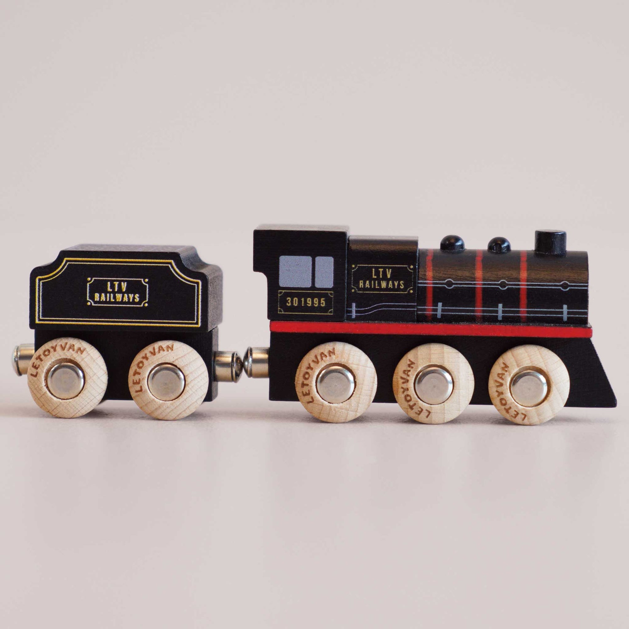 GT295 FRANCIS TRAIN