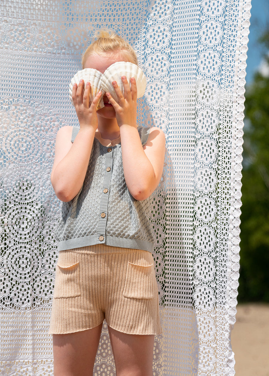 SHELL COLLAR KNIT VEST - LIGHT BLUE