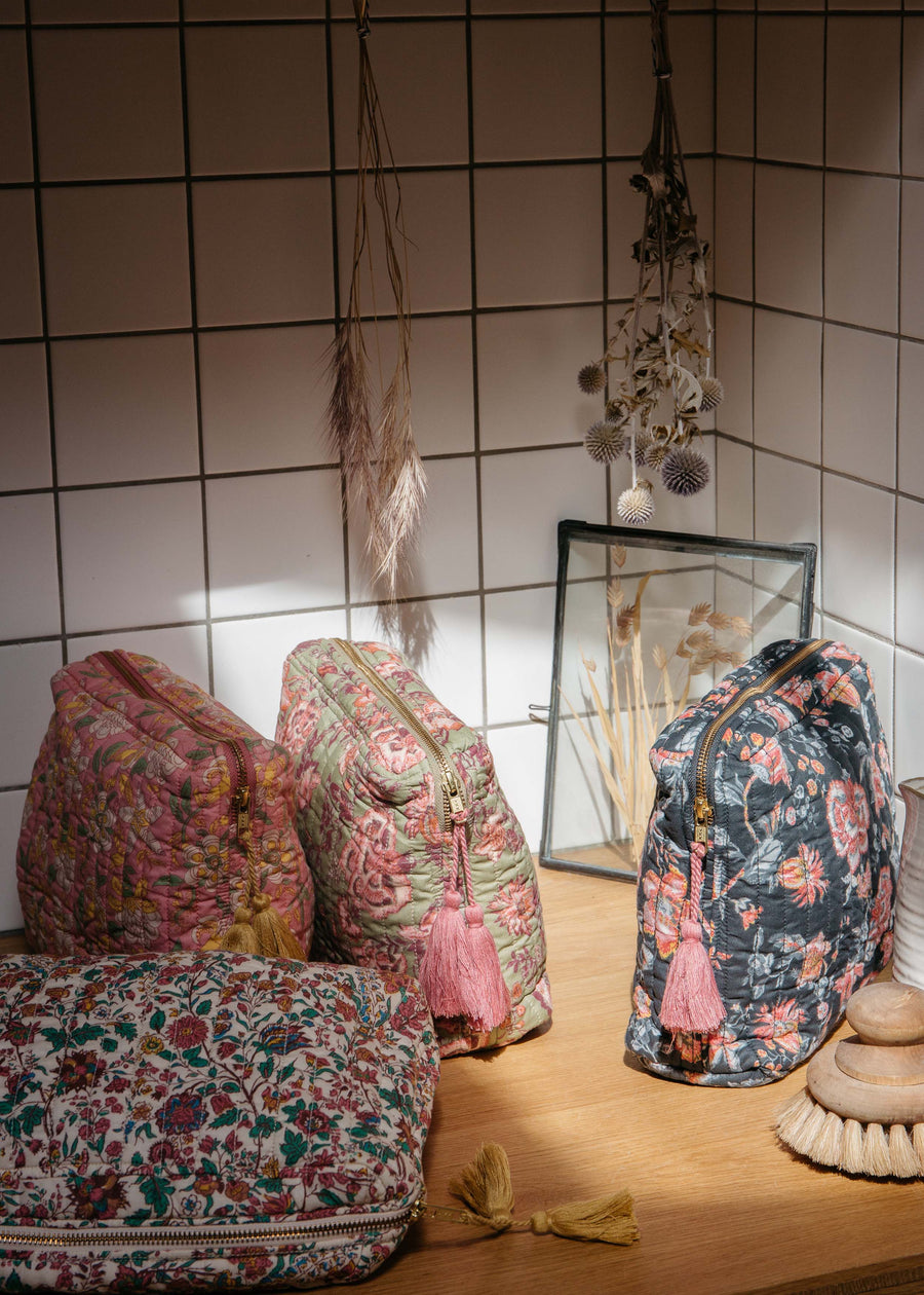 TEIKI POUCH - CREAM SAVAGE GARDEN