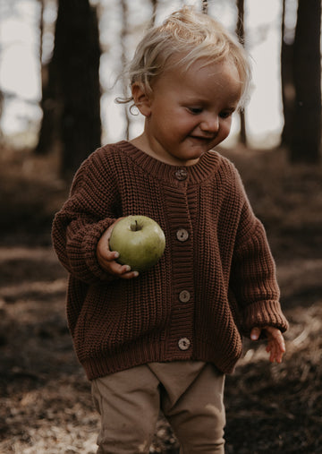 THE CHUNKY CARDIGAN - MOCHA