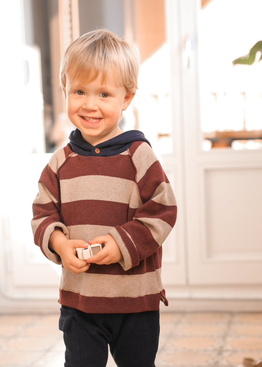JAKOB HOODED TOP