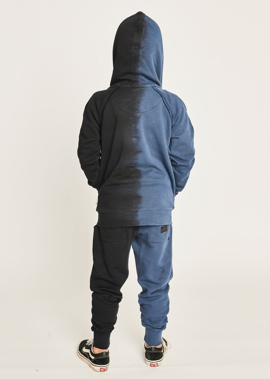 TRAVEL TRACK PANT