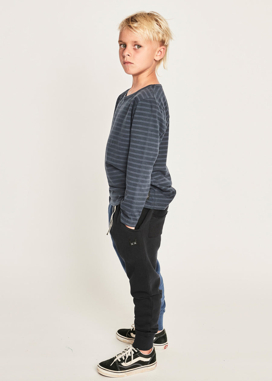 TRAVEL TRACK PANT