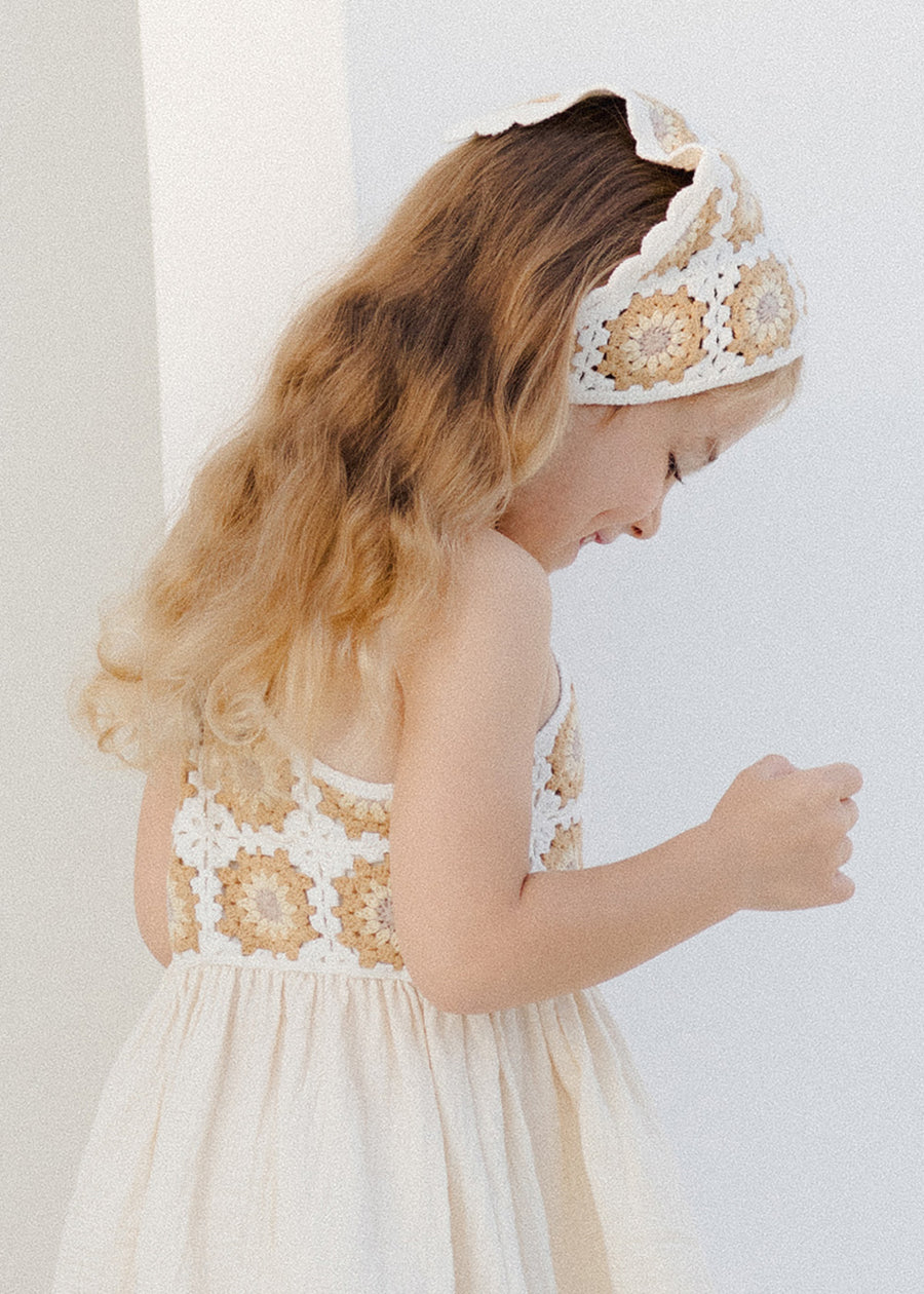 DAISY CROCHET SCARF HEADBAND