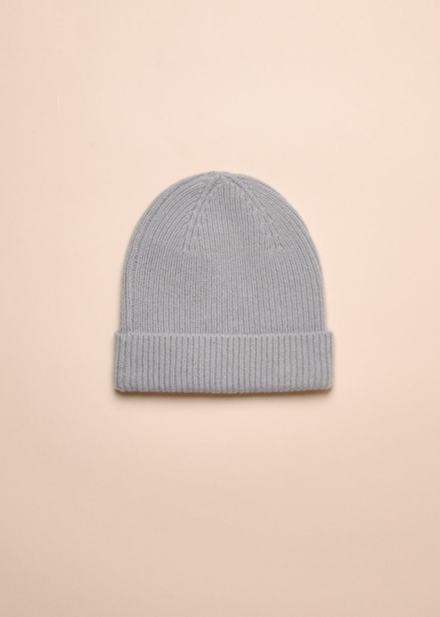 KEILO MERINO BEANIE - DUSTY BLUE