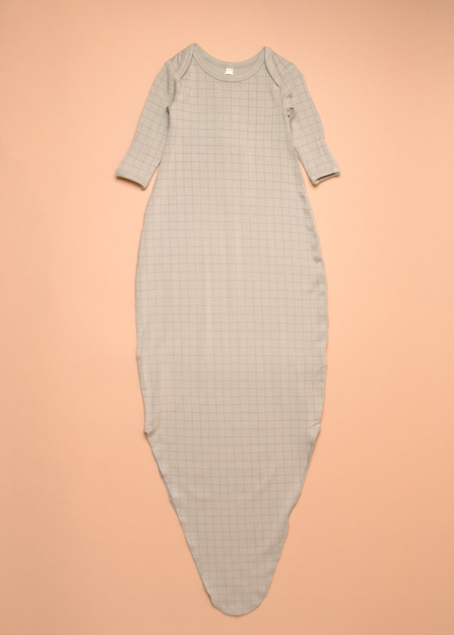 KNOTTED GRID GOWN + HAT SET