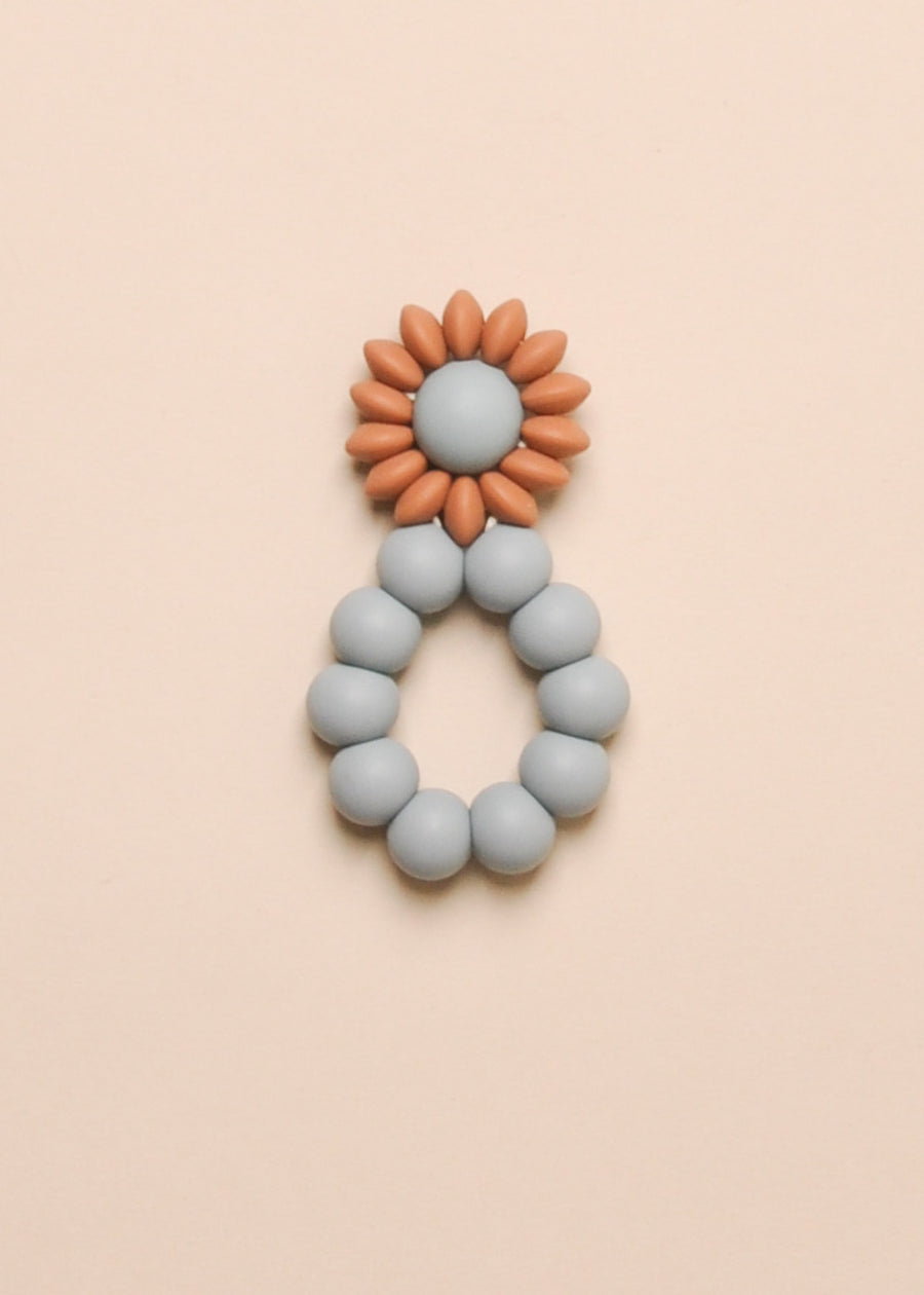 SUNNY SILICONE TEETHER - SEA FOAM