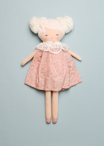 AGGIE DOLL - POSY HEART