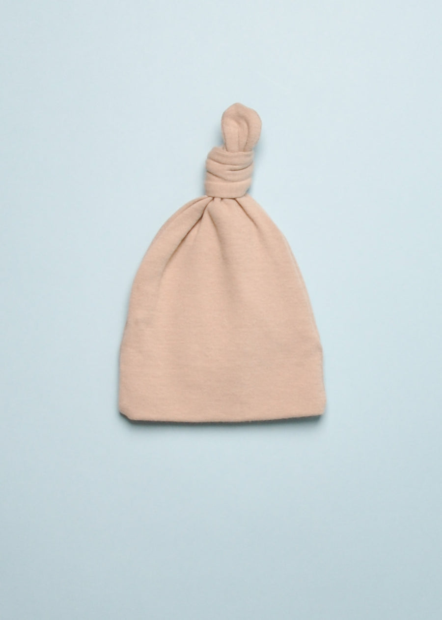 INFANT KNOT HAT - TAUPE
