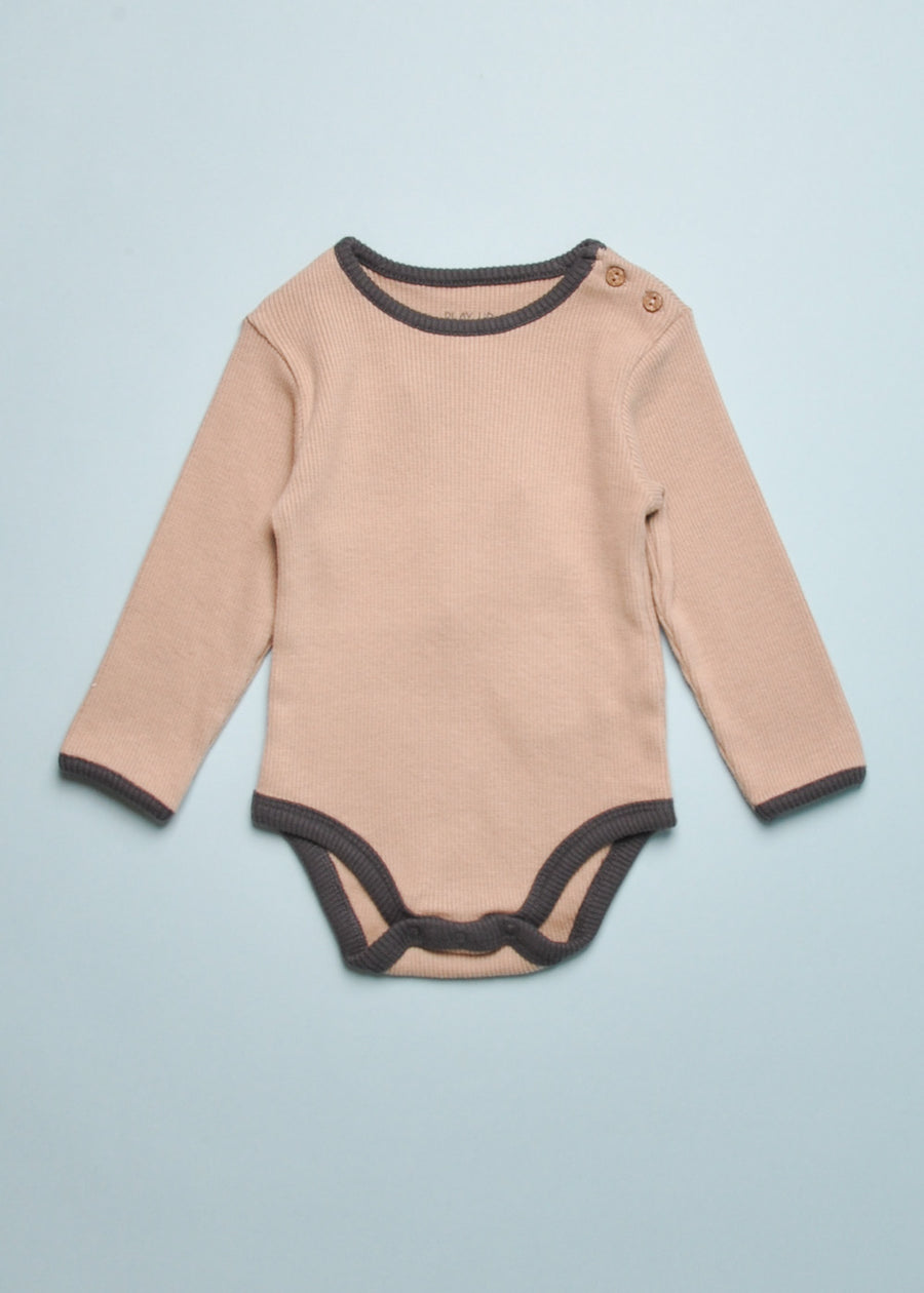 RIB CONTRAST ONESIE - TAUPE