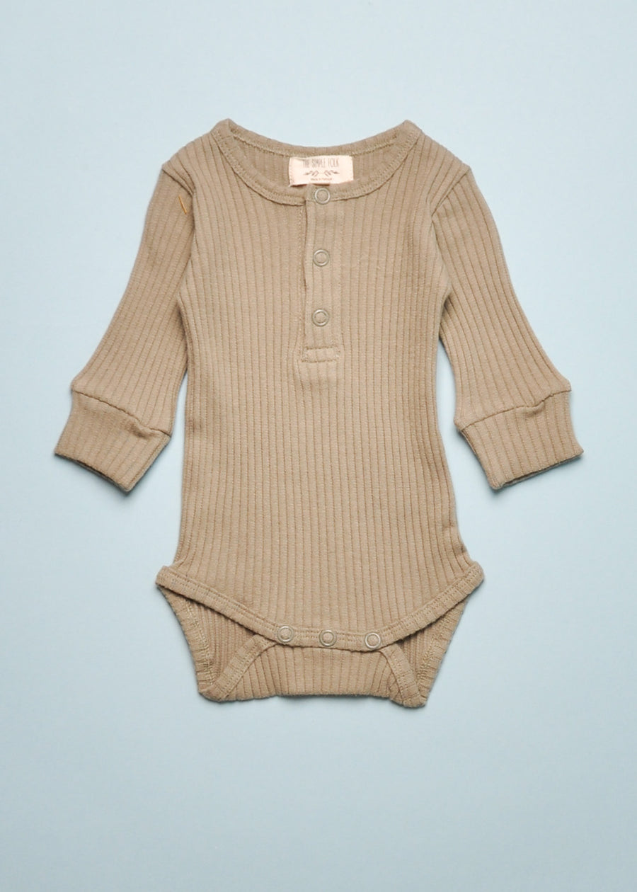 THE RIBBED ONESIE - SAGE