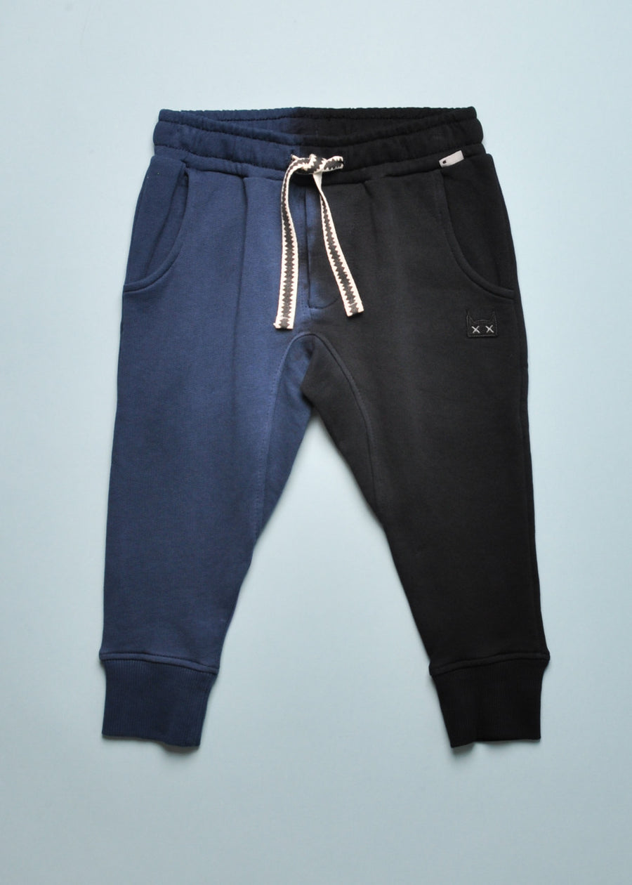TRAVEL TRACK PANT