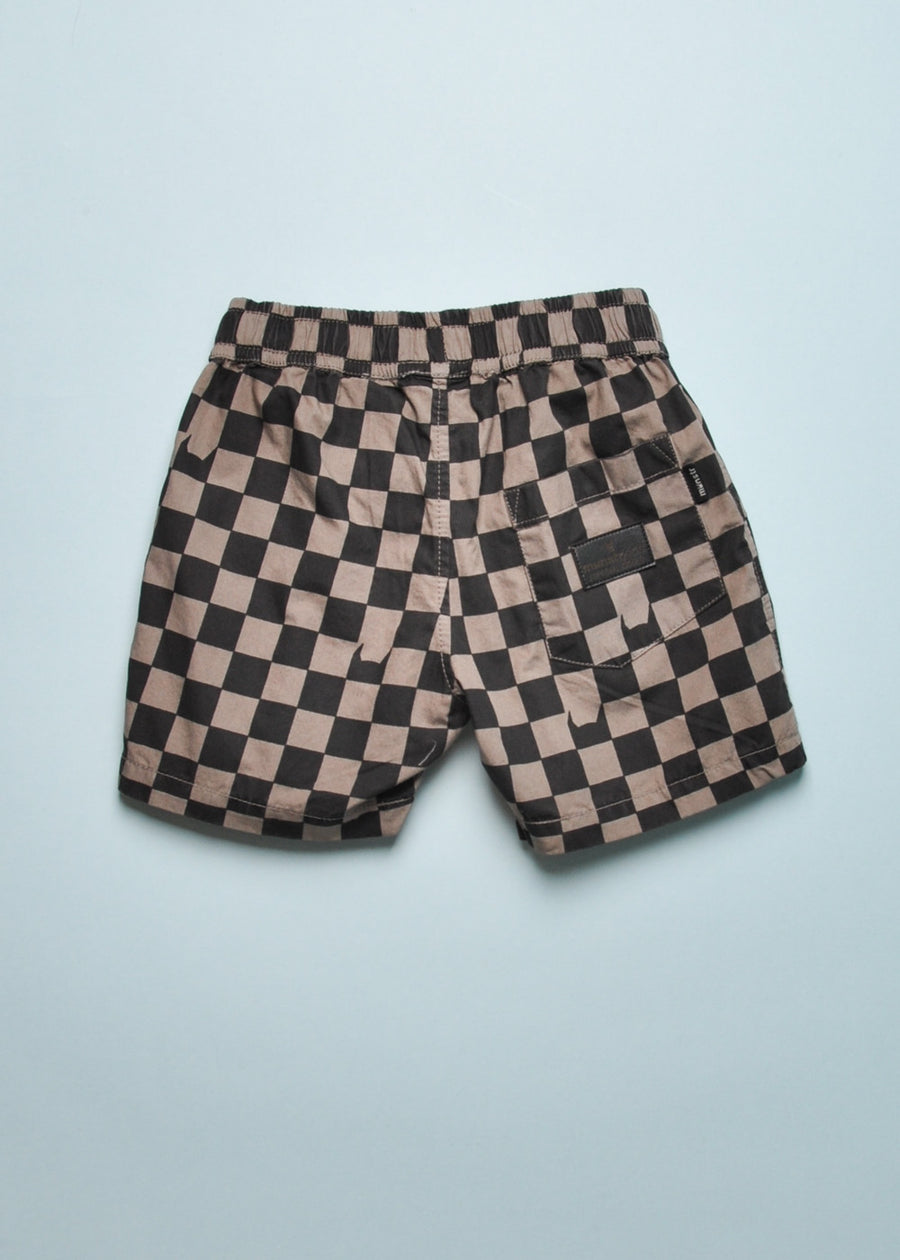 FLAGGED CHECK SHORTS