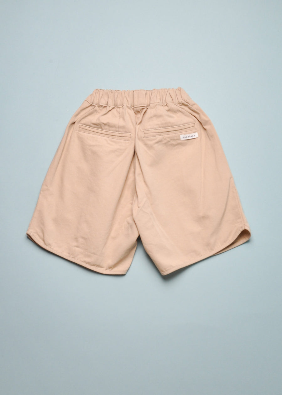 NEAT PLEATED BALLOON SHORT