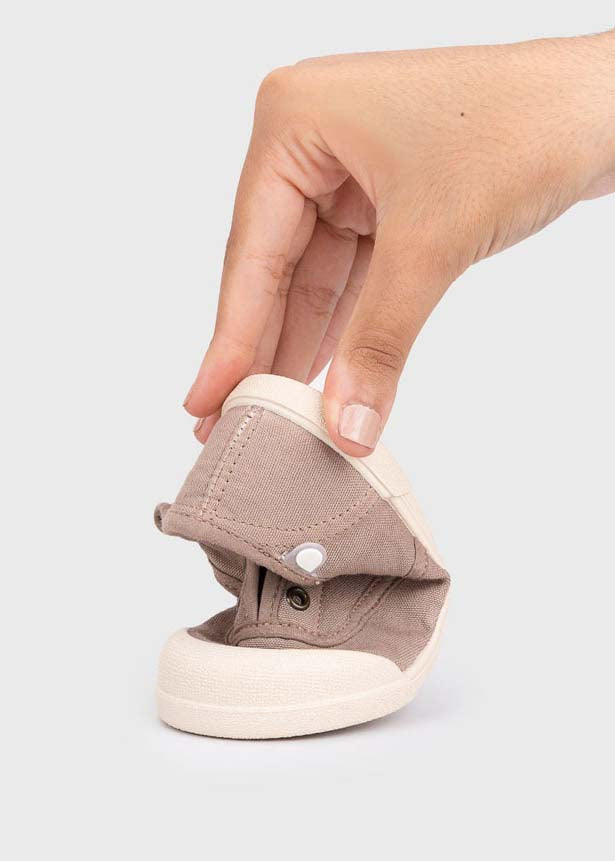 LONA LACELESS SHOE - CACAO