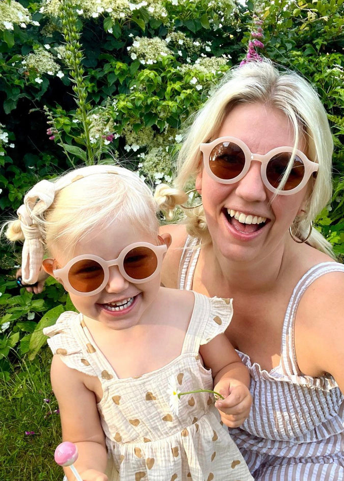 SIGNATURE ROUND SUNGLASSES - PINK