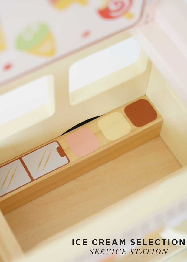 WOODEN ICE CREAM VAN