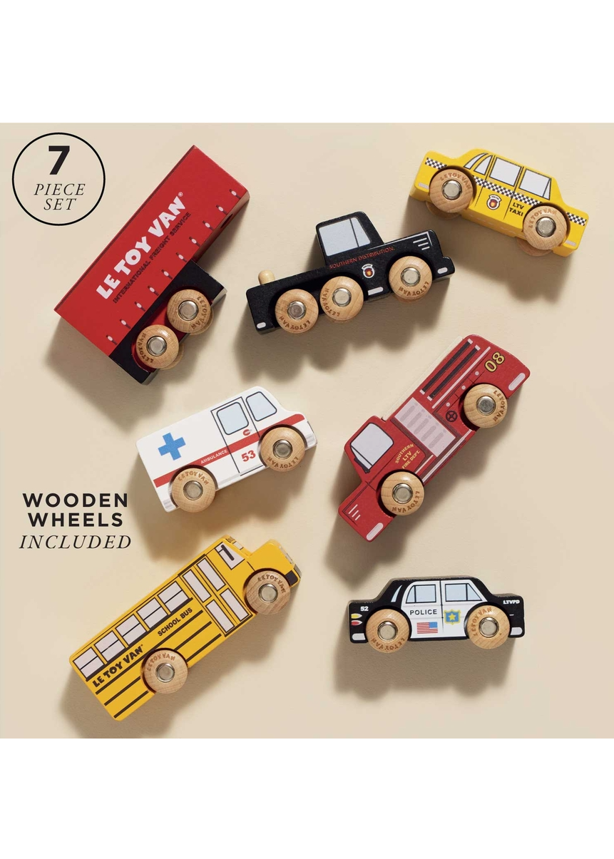 AMERICAN WOODEN CAR SET