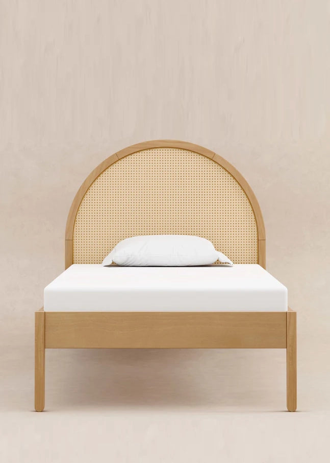 BONDI CANE TWIN BED - HONEY WITH NATURAL CANE