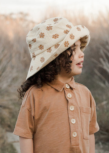 DAISIES BEACH BUCKET HAT