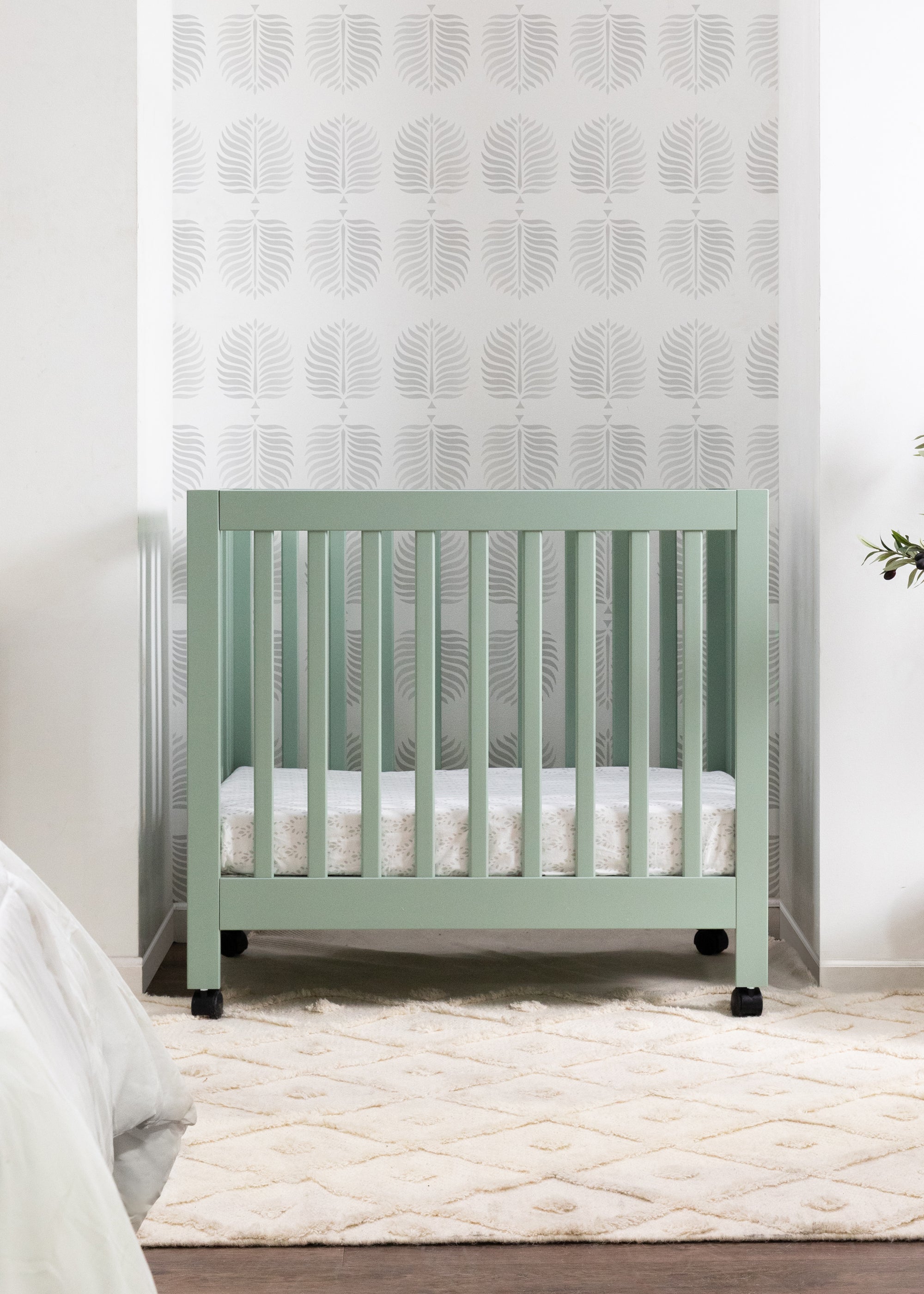 ORIGAMI MINI CRIB - LIGHT SAGE