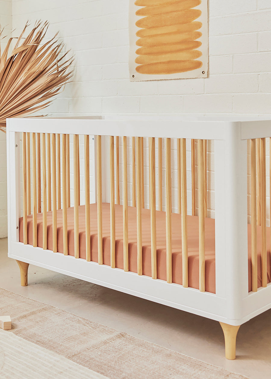 LOLLY 3-IN-1 CONVERTIBLE CRIB - WHITE/NATURAL
