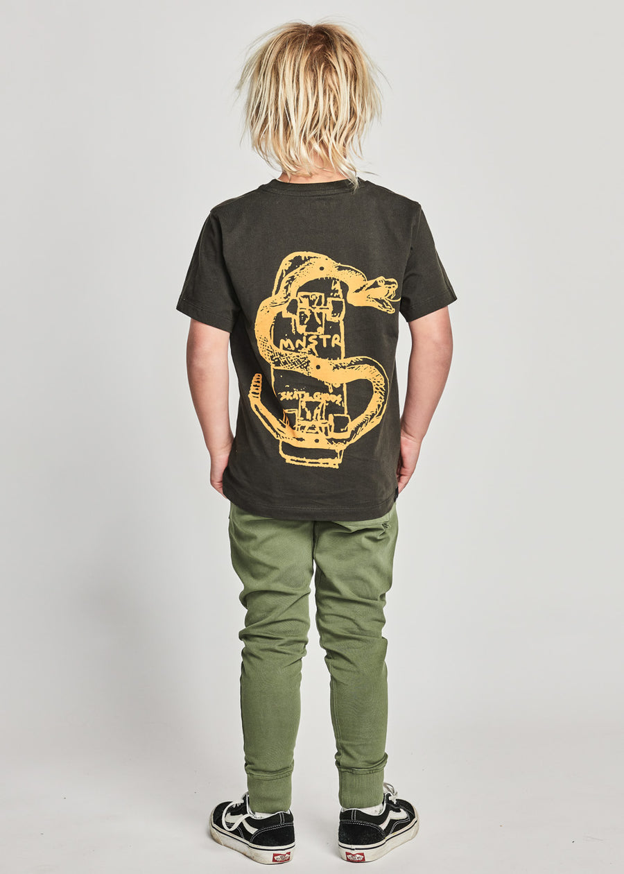 THATS SNAKE TEE - SOFT BLACK