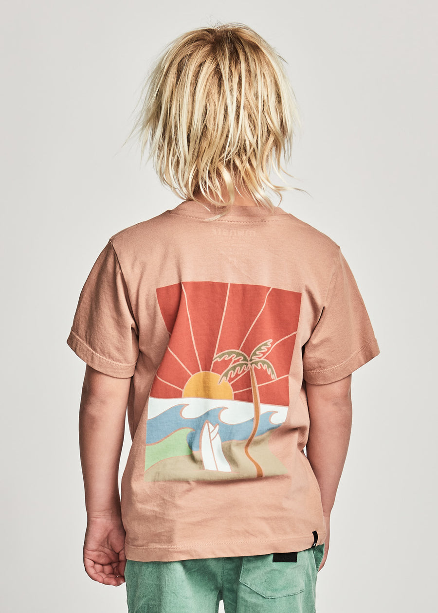 SUNSET TEE - FAWN