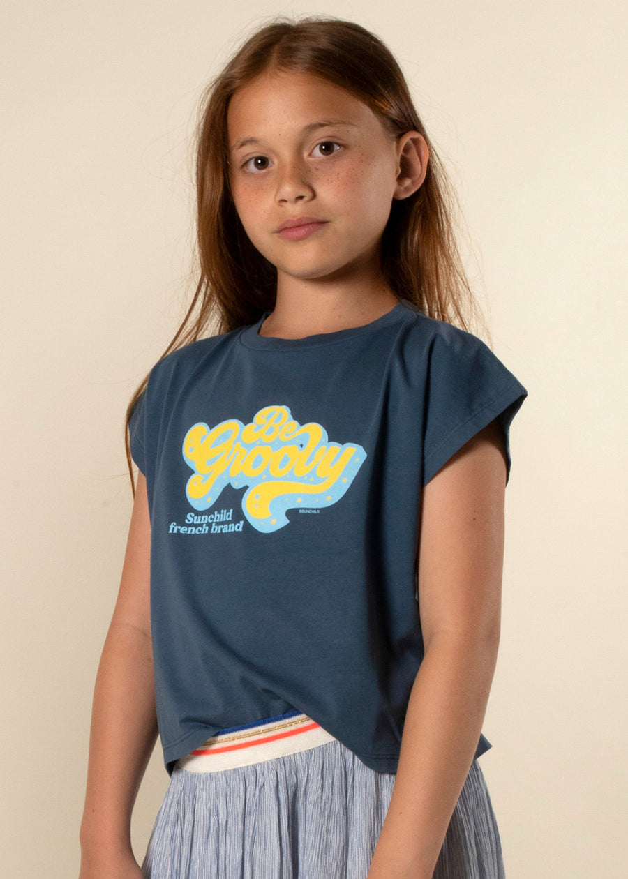 BE GROOVY CROP TEE