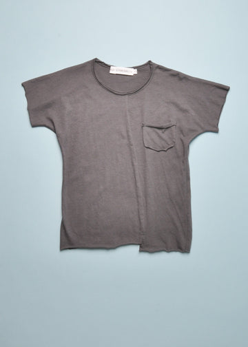 BEDO TEE - CHARCOAL