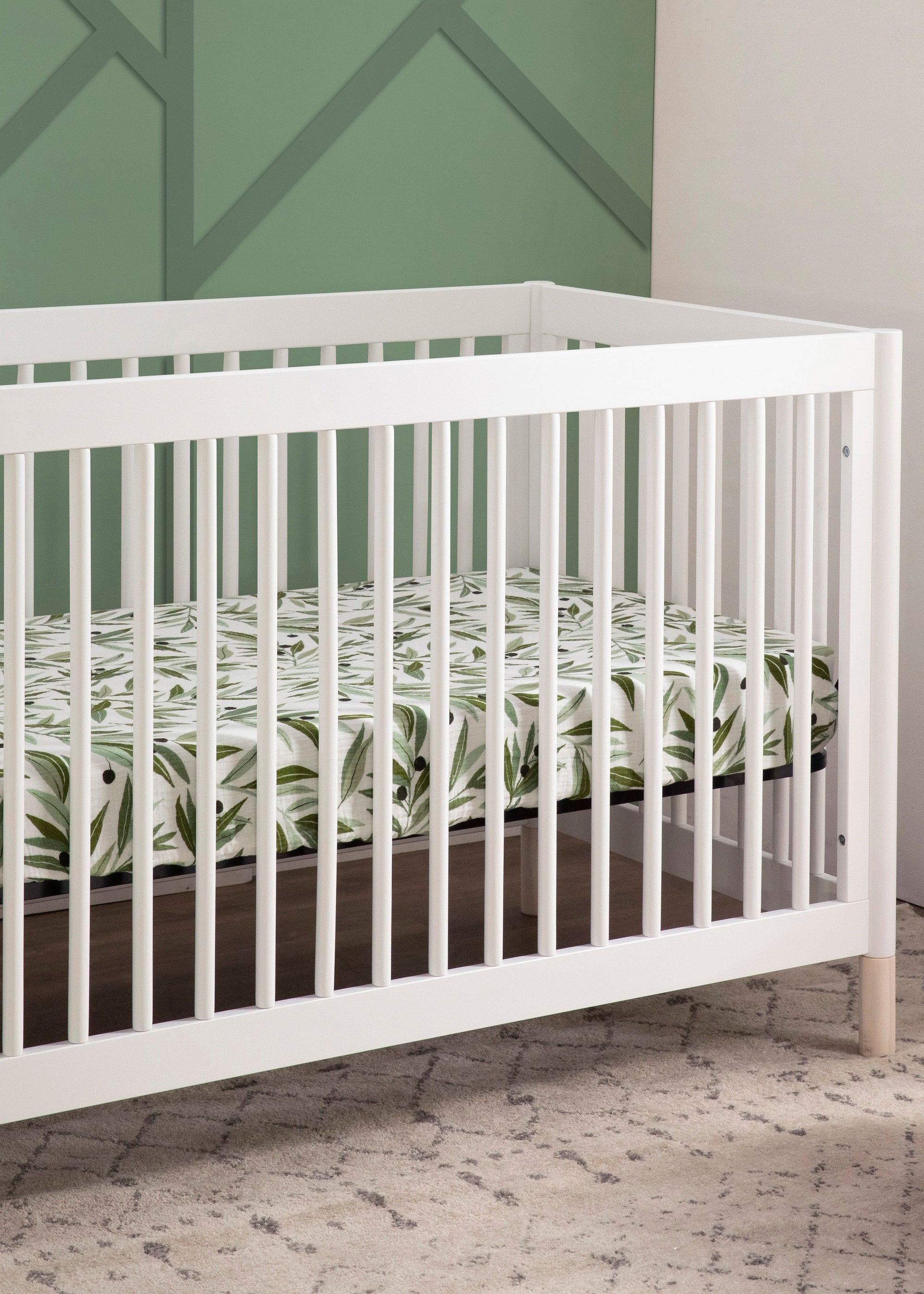 GELATO 4-IN-1 CONVERTIBLE CRIB WITH TODDLER BED CONVERSION KIT - WHITE